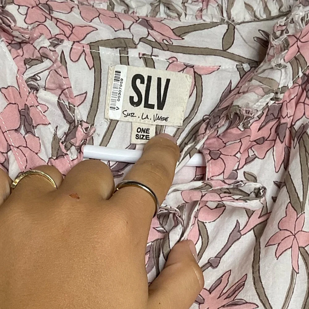 < SLV Floral Print Maxi Dress > - Picture 2 of 3